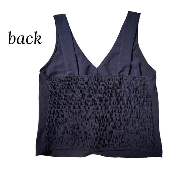 MONTEAU Navy Sleeveless Smocked Back Button Pullover Crop Blouse Top Women’s M - Picture 3 of 9